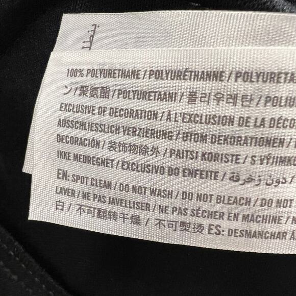 Abercrombie & Fitch The 90’s Straight Ultra High Rise Faux Leather Pants Size 8 - Picture 9 of 11